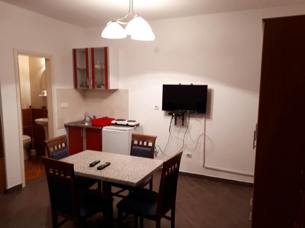 Apartments Scorpio Kotor Extérieur photo