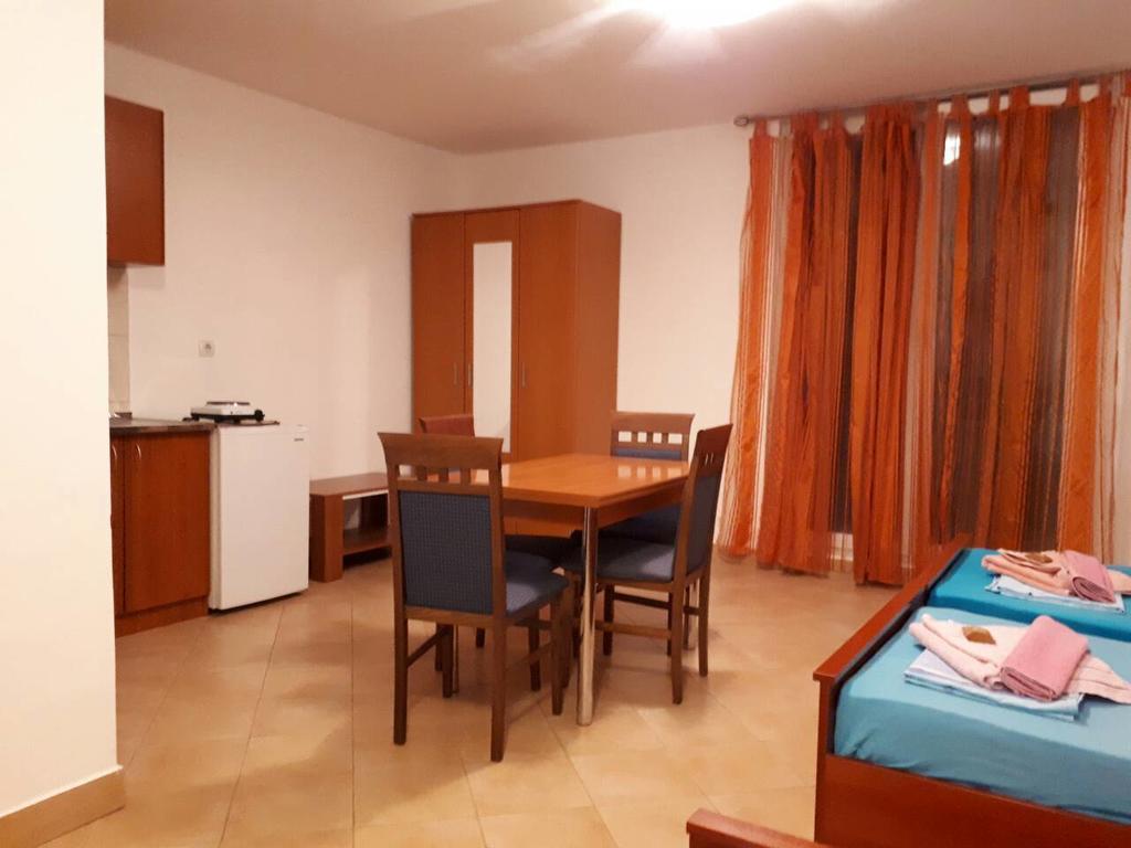 Apartments Scorpio Kotor Extérieur photo